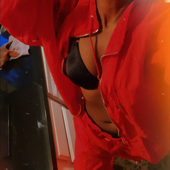 Women’s tracks - Picture 6 of 6